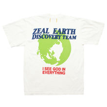 Load image into Gallery viewer, EARTH DISCOVERY TEAM Tee in Off-White
